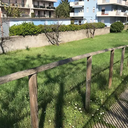 Casa Vacanze La Carezza Montesilvano Exterior photo